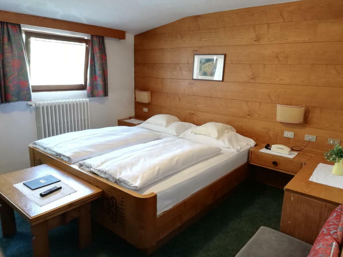 Standard Double Room,847276877:JPEG